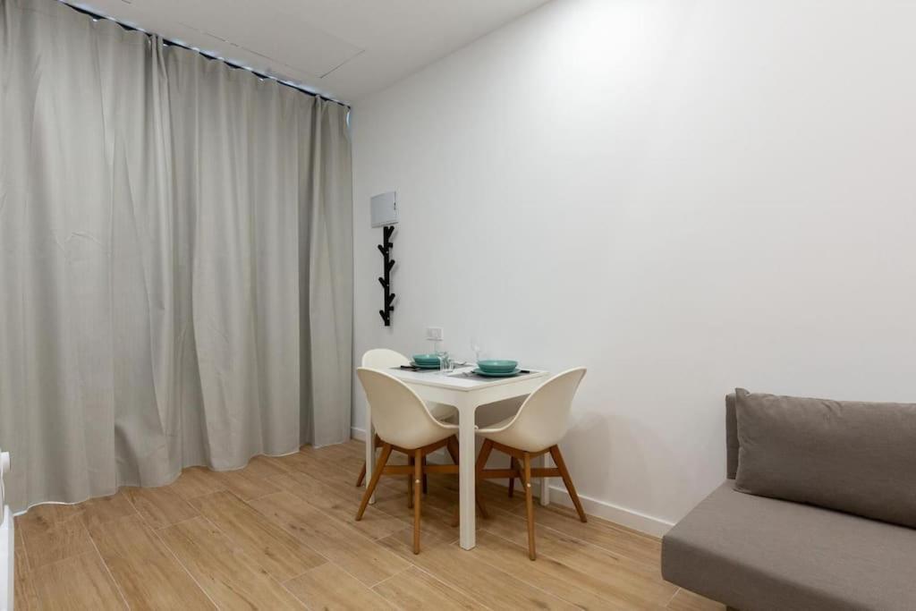 Nuevo Loft En Playa Y Cerca Del Centro, Ac Y Wifi Apartment บาเลนเซีย ภายนอก รูปภาพ