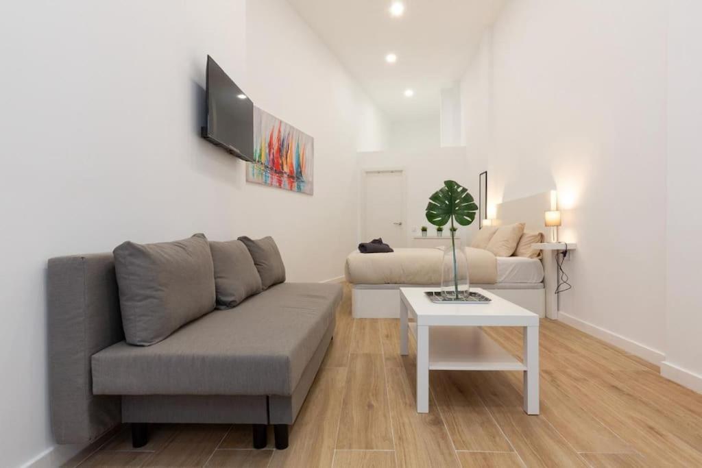 Nuevo Loft En Playa Y Cerca Del Centro, Ac Y Wifi Apartment บาเลนเซีย ภายนอก รูปภาพ